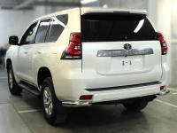Защита заднего бампера "уголки" для Toyota Land Cruiser Prado 150 2017 -d-76 (короткие)