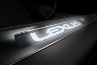 Накладки порогов Lexus RX 2023-, с подсветкой