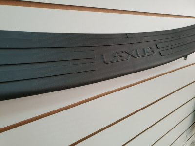 Накладка на задний бампер Lexus RX 2009-2015