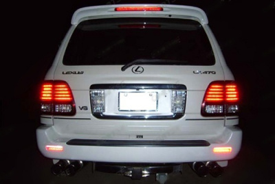 Катафоты (отражатели) в задний бампер Land Cruiser 100/LX470, светодиодные