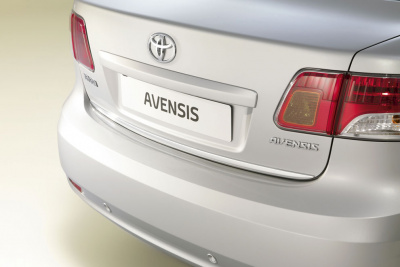 Накладка багажника Avensis 2009-, седан