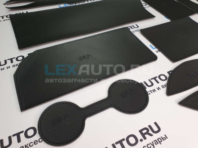 Комплект ковриков в подстаканники и дверные ниши Camry V70 2018- кожа черная